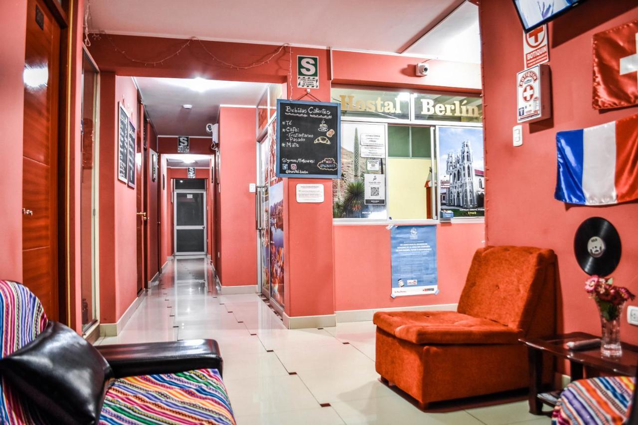 Hostal Berlin ハウハ エクステリア 写真